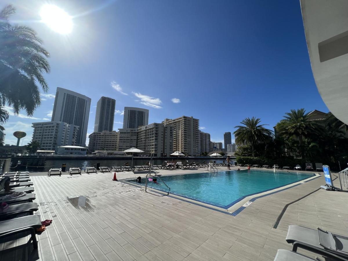 23Rd Floor Luxury & Spacious Beachwalk Resort Apartment With Amazing View Hallandale Beach Exterior foto